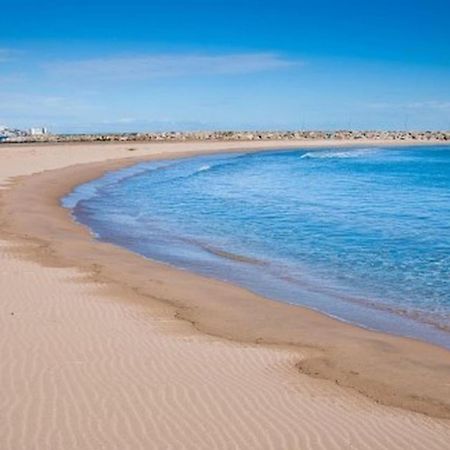 Vacansis Habitaciones De Hostal A Primera Linea De Playa En Cullera Exteriör bild